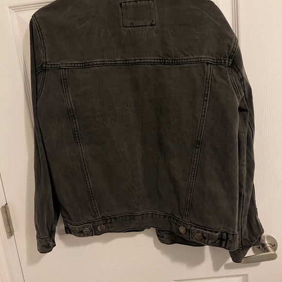 Buy 2 get 1- black jean jacket - Picture 2 of 2